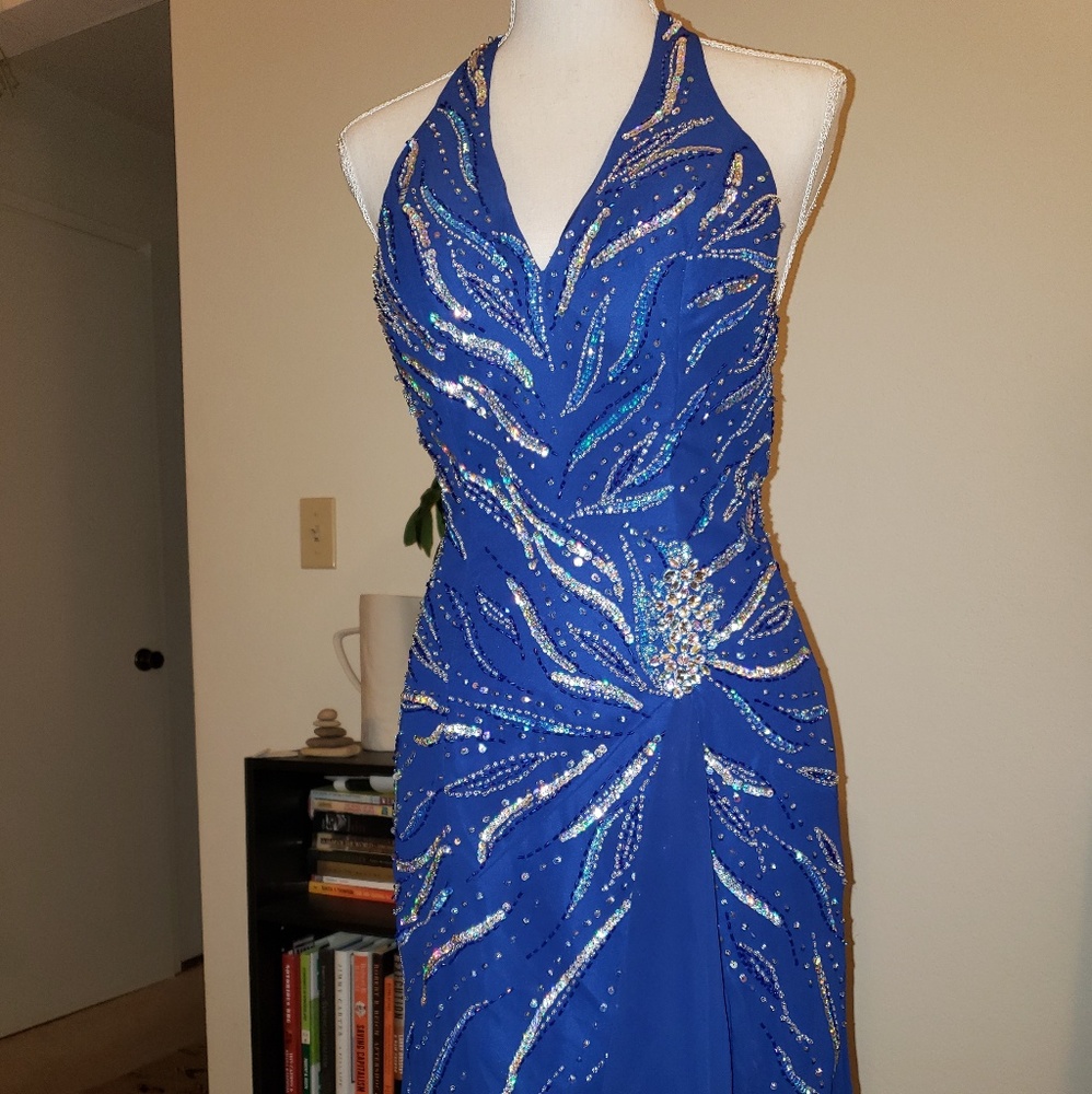 DRESS - Picture 2 of 4
